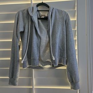grey zipup hoodie